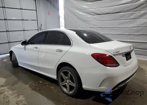 2015 Mercedes-Benz C 300 4Matic from USA, damaged, VIN 55SWF4KB6FU023452